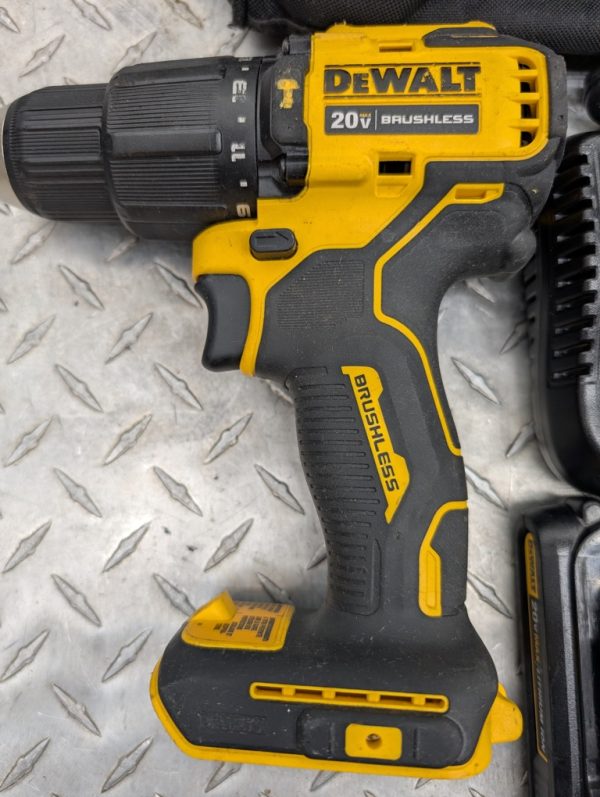 ensemble dewalt atomic 20v