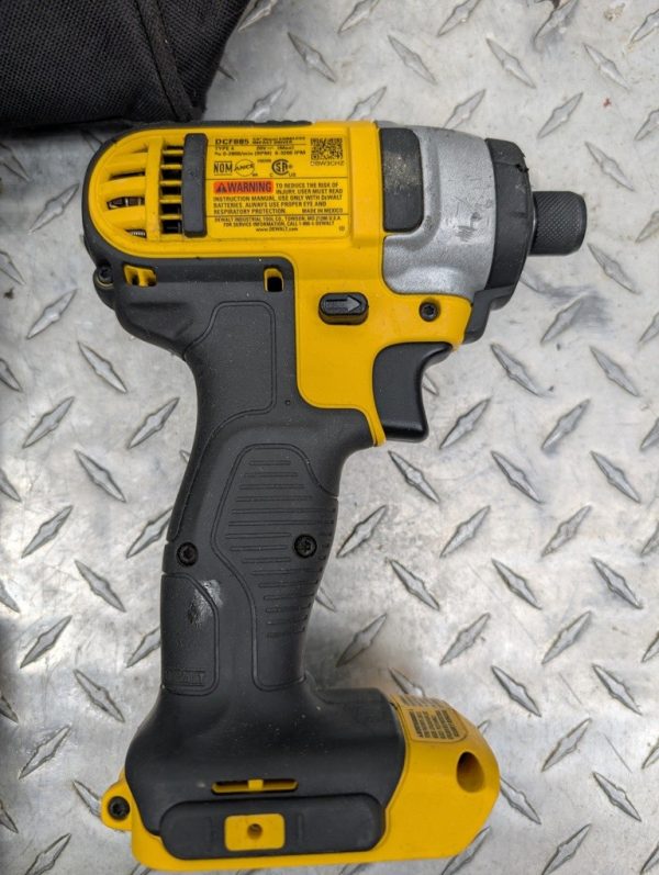 ensemble dewalt atomic 20v