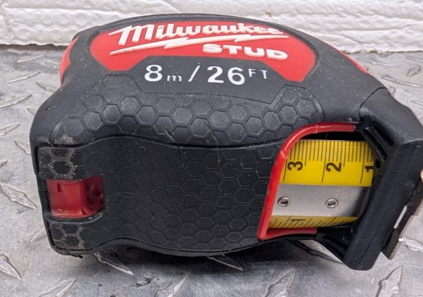 milwaukee tape mesurer stud pret argent (1)