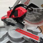 scie onglet milwaukee pret argent (4)