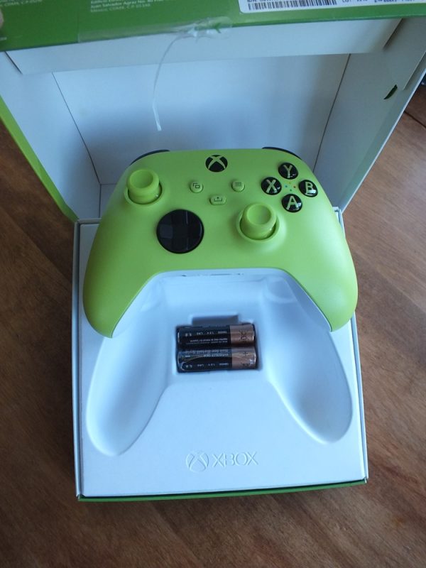 xbox manette neuve pret argent (1)