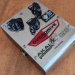 akai pedale de guitare overdrive anslog custom shop pret argent (4)