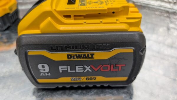 dewal batterie 20v pret argent (3)