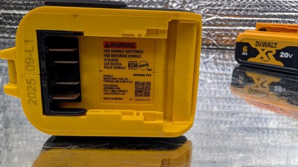 dewalt 20v visseuse dcf840 impact driver pret argent (1)