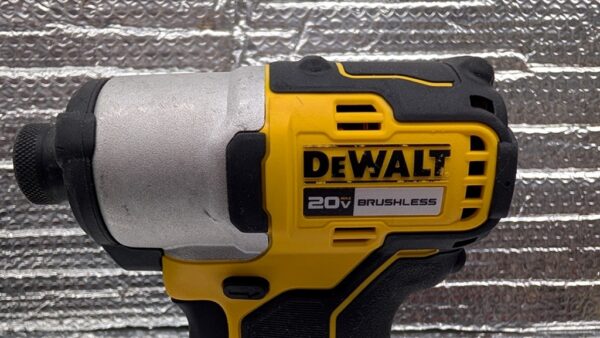 dewalt 20v visseuse dcf840 impact driver pret argent (8)