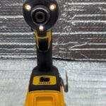 dewalt 20v visseuse impact wrench dcf887 pret argent (5)