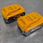 dewalt batterie 20 volts 6 amp pret argent (5)