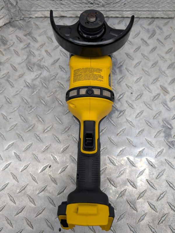 dewalt dcg418 meuleuse d'occasion argent pret (10)