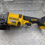 dewalt dcg418 meuleuse d'occasion argent pret (3)