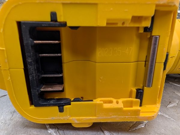 dewalt dch133 perceusse ciment flexvolt (11) d'occasion pret argent