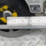 dewalt dcs570 scie circulaire saw flexvolt pret argent (7)