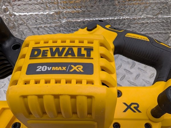 dewalt dcs570 scie circulaire saw flexvolt pret argent (9)