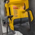 dewalt dcs577 scie circulaire saw flexvolt pret argent (14)