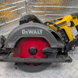 dewalt dcs577 scie circulaire saw flexvolt pret argent (2)