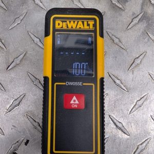dewalt dw055e mesureur d'occasion usage pret d'argent (3)