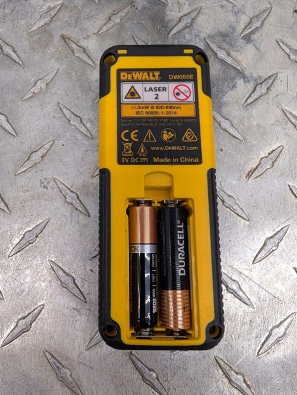 dewalt dw055e mesureur d'occasion usage pret d'argent (6)