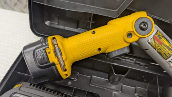 dewalt dw920 perceuse visseuse 12v screw driver pret argent (7)