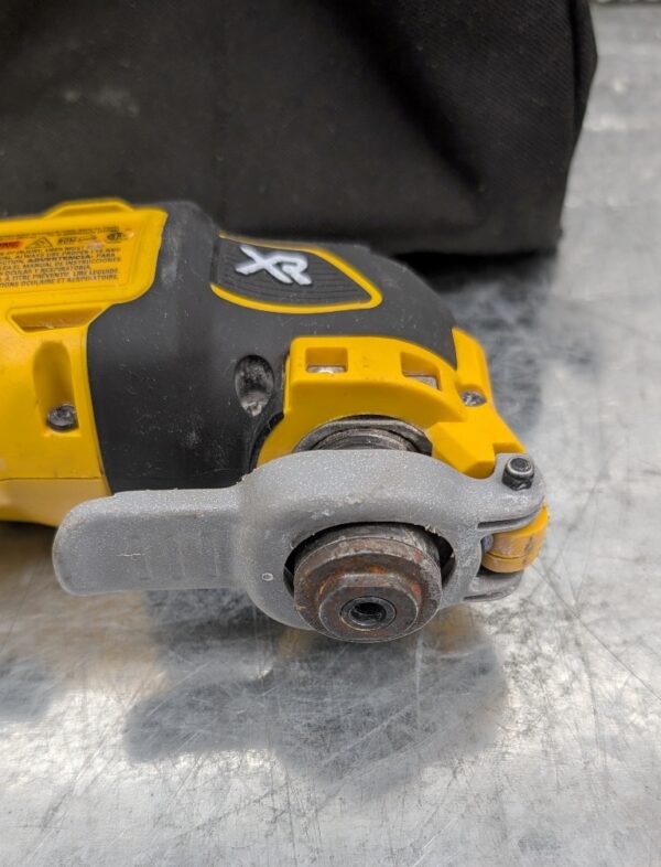 dewalt oscillating multi tool scie oscillante dcs356 (7)