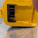 dewalt perceuse drill dcd777 brushless pret argent (2)
