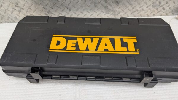 dewalt scie saw sabre va et vient electrique dw307m pret argent (1)