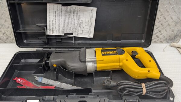 dewalt scie saw sabre va et vient electrique dw307m pret argent (11)