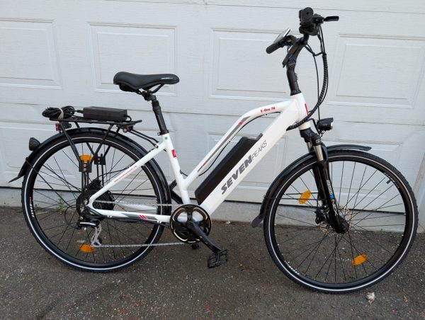 e one 7h velo bike bicycle 17 pouces electric 48v pret argent (11)