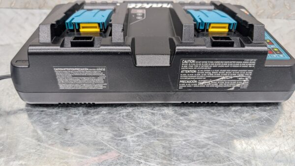 makita chargeur rapide double 18v dc18rd pret argent (4)