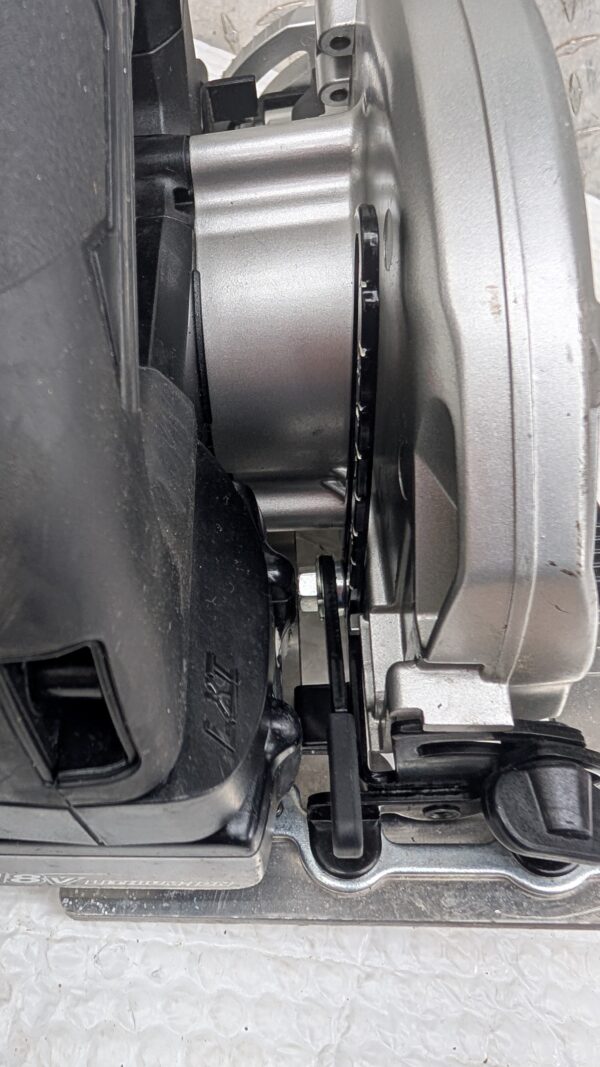 makita das660 18v brushless 6.5 inch diam scie circulaire saw pret argent (4)