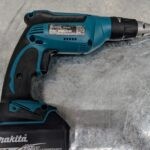 makita dry wall dfs451 18v brushless pret argent (8)