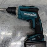 makita dry wall dfs452 brushless lxt 18v pret argent (7)