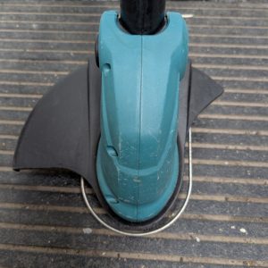 makita dur181 coupe bordure grass brushless pret argent (11)
