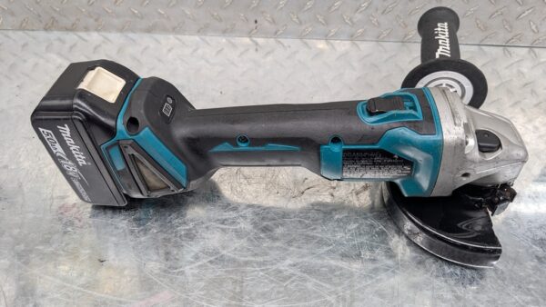 makita meuleuse d'angle dga504 lxt 18v brushless pret argent (7)