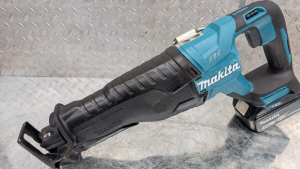 makita scie sabre jig saw djr187 18v pret argent (14)
