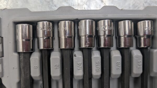 mastercraft coffret de douilles embouts longs (hextorx) et rallonges pret argent (4)