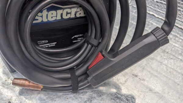 mastercraft soudeuse 70a migflux core wire feed welder pret argent (7)