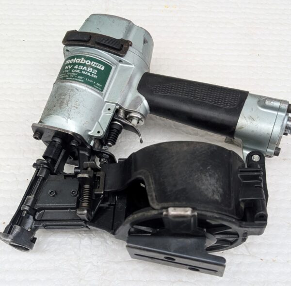 metabo hpt nv 45ab2 cloueuse toiture coil nailer pret argent (11)