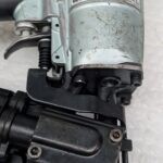 metabo hpt nv 45ab2 cloueuse toiture coil nailer pret argent (7)