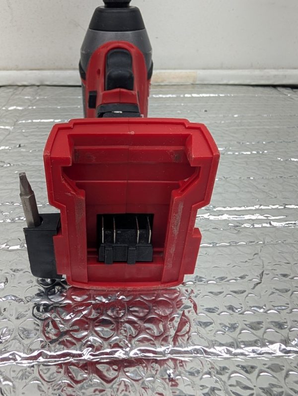 milwaukee 2753 20 fuel m18 impact driver ¼ 18v pret argent (2)
