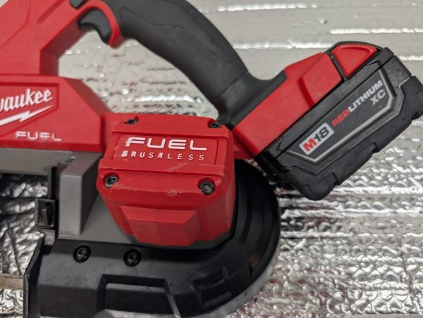 milwaukee band saw 2829 20 fuel brushless scie ruband m18 pret argent (6)