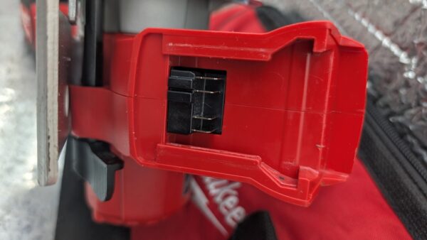 milwaukee circular saw scie circulaire 2630 20 m18 fuel red lithium pret argent (3)