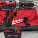 milwaukee hammer drill marteau perceuse 2607 20 m18 fuel red lithium pret argent (10)