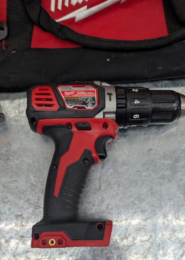 milwaukee hammer drill marteau perceuse 2607 20 m18 fuel red lithium pret argent (3)