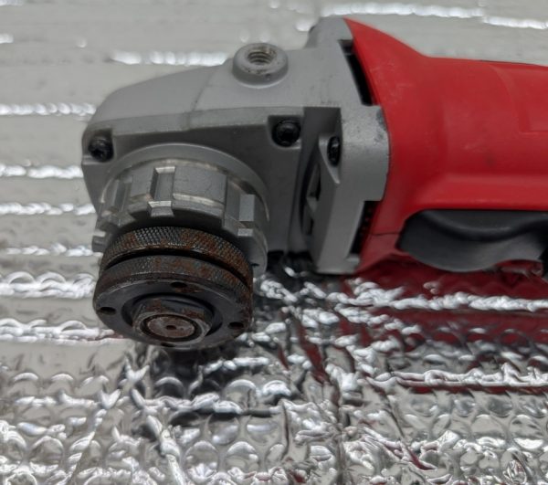 milwaukee m18 2680 20 grinder meuleuse d'angle fuel red 18v pret argent (12)