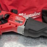 milwaukee sawzall va et vien cesar scie 2621 20 m18 fuel red lithium pret argent 18v (10)