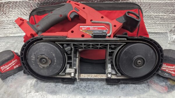 milwaukee scie ruban band saw cordless 2829 20 fuel m18 red lithium pret argent 18v (12)