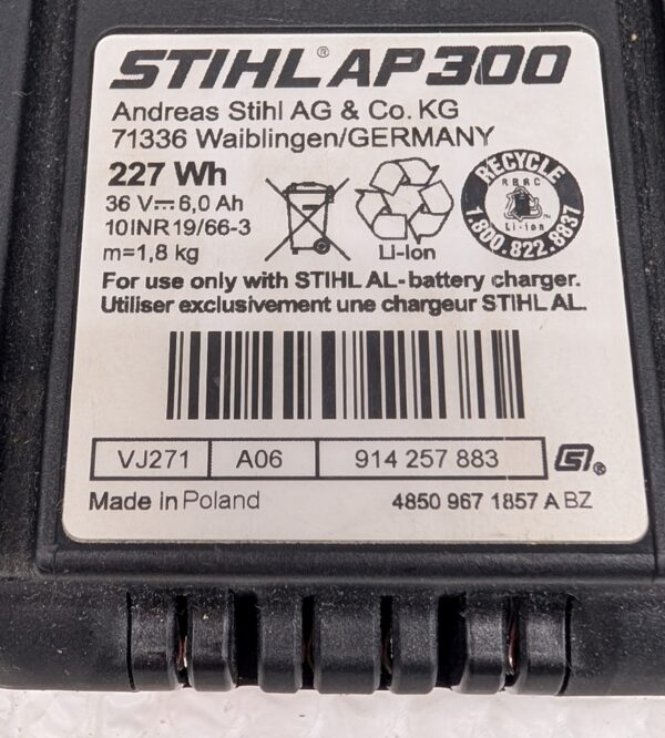 stihl battery ap 300 36 volts 6 ah 227 wh pret argent (5)